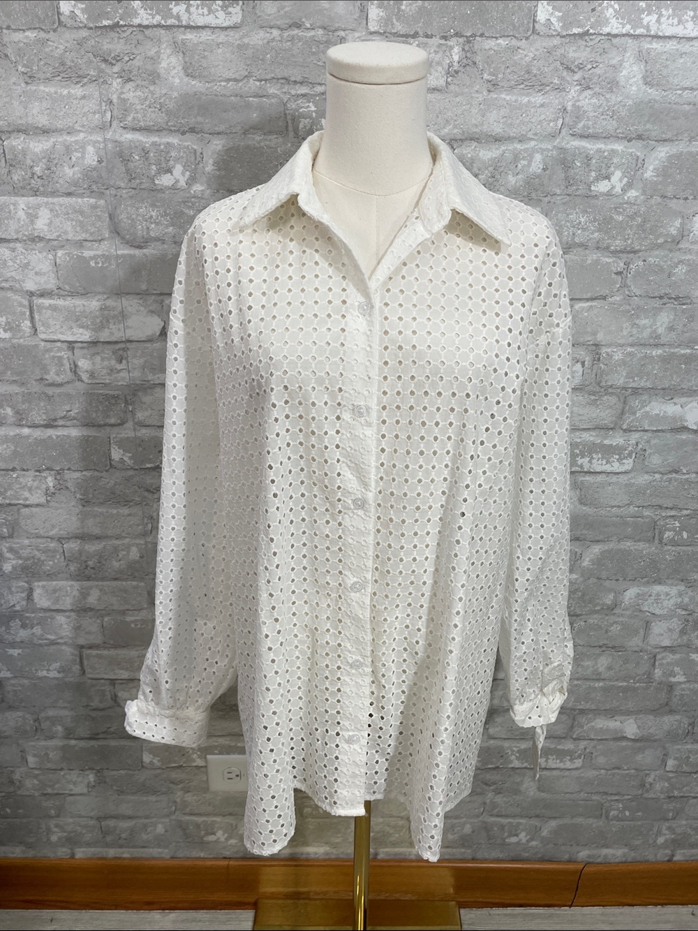 Scoop White Eyelet Button-Down Shirt